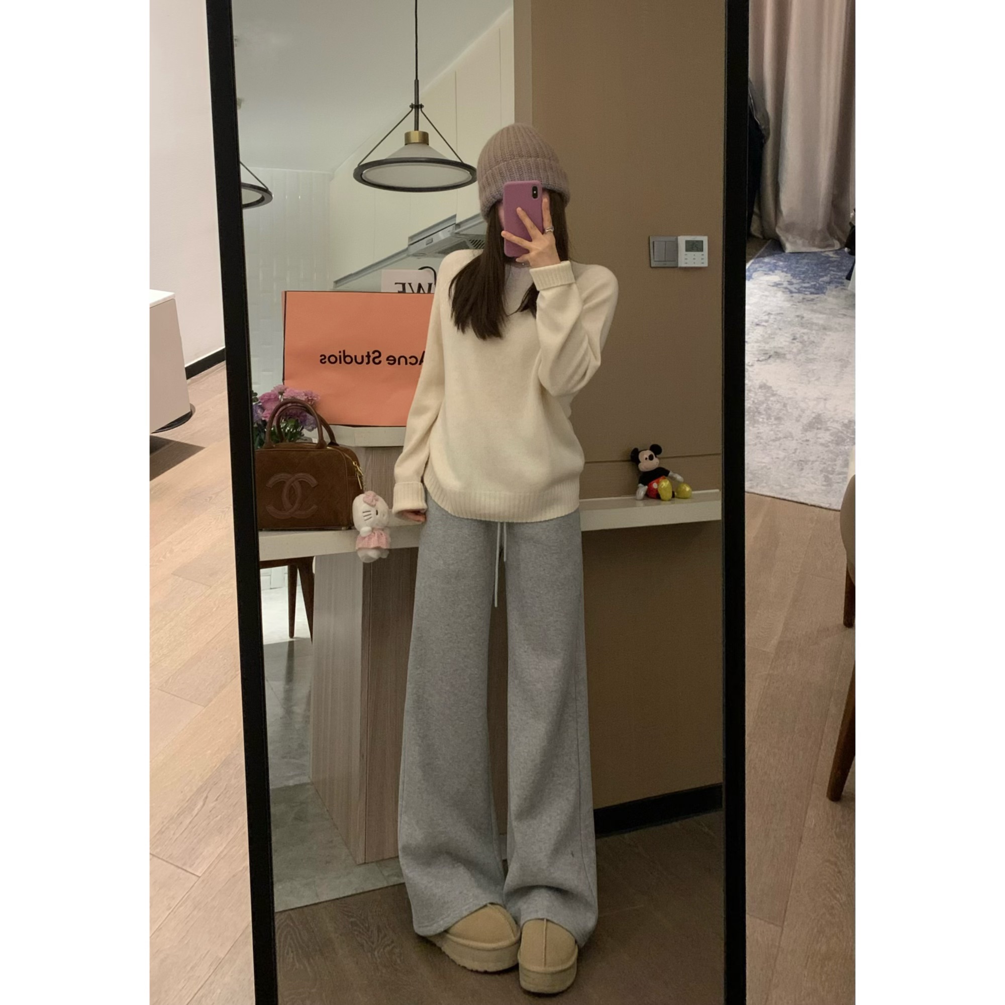 基础挂羊毛圆领套头基本显瘦毛衣