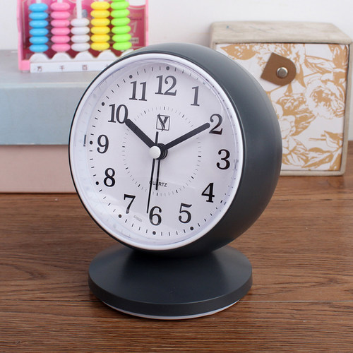 帝城简约欧式闹钟静音走时