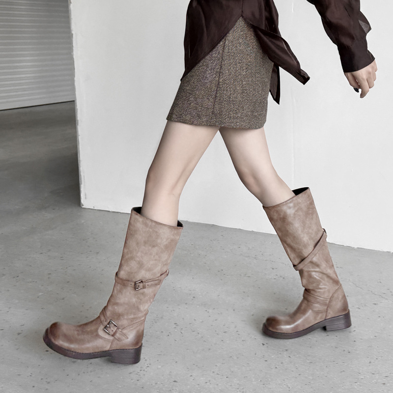 文艺范皮带扣堆堆骑士靴2025秋冬粗中跟圆头真皮大筒围高筒长靴女