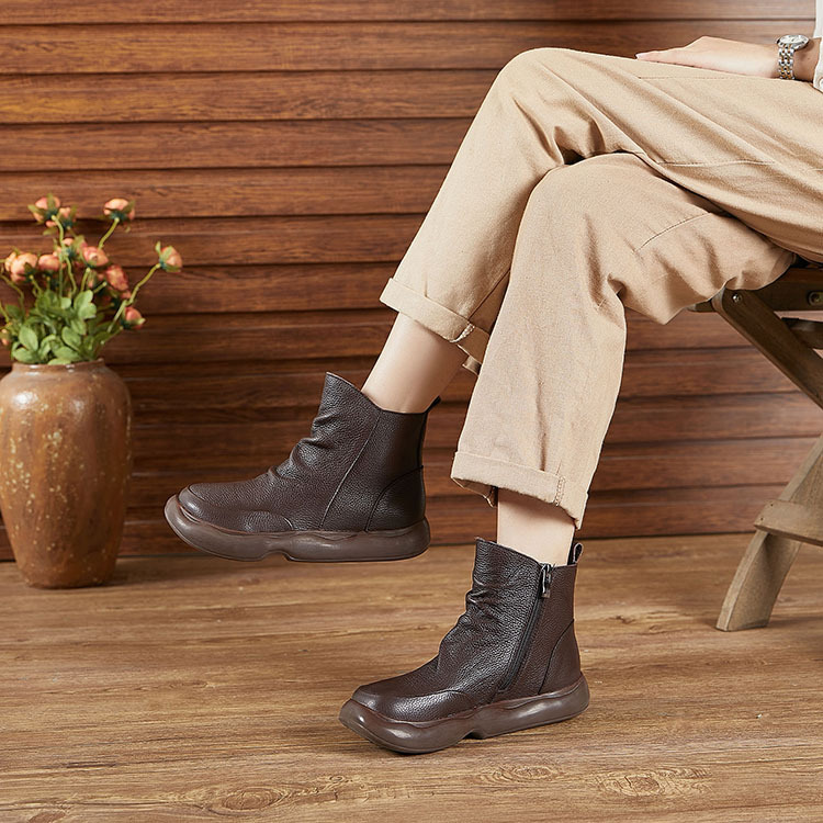 头层牛皮外贸秋冬季真皮复古手工圆头平底百搭纯皮女短靴可跨境