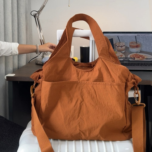 日式单肩包大容量托特包女 小众多口袋通勤包干湿分离健身旅行包