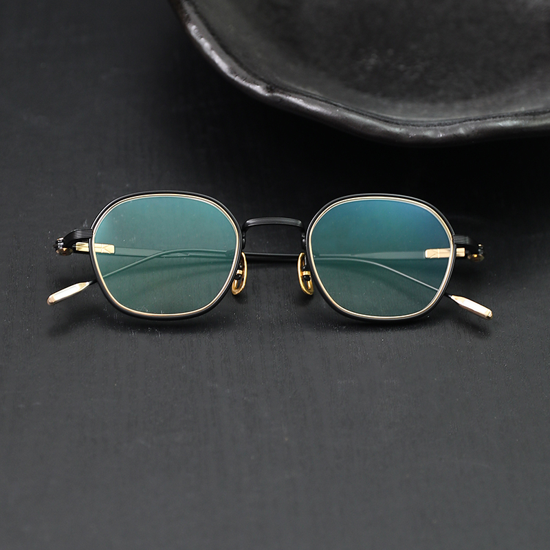 BANKSIDE【the WAREHOUSE optic】YUICHI TOYAMA外山雄一46口