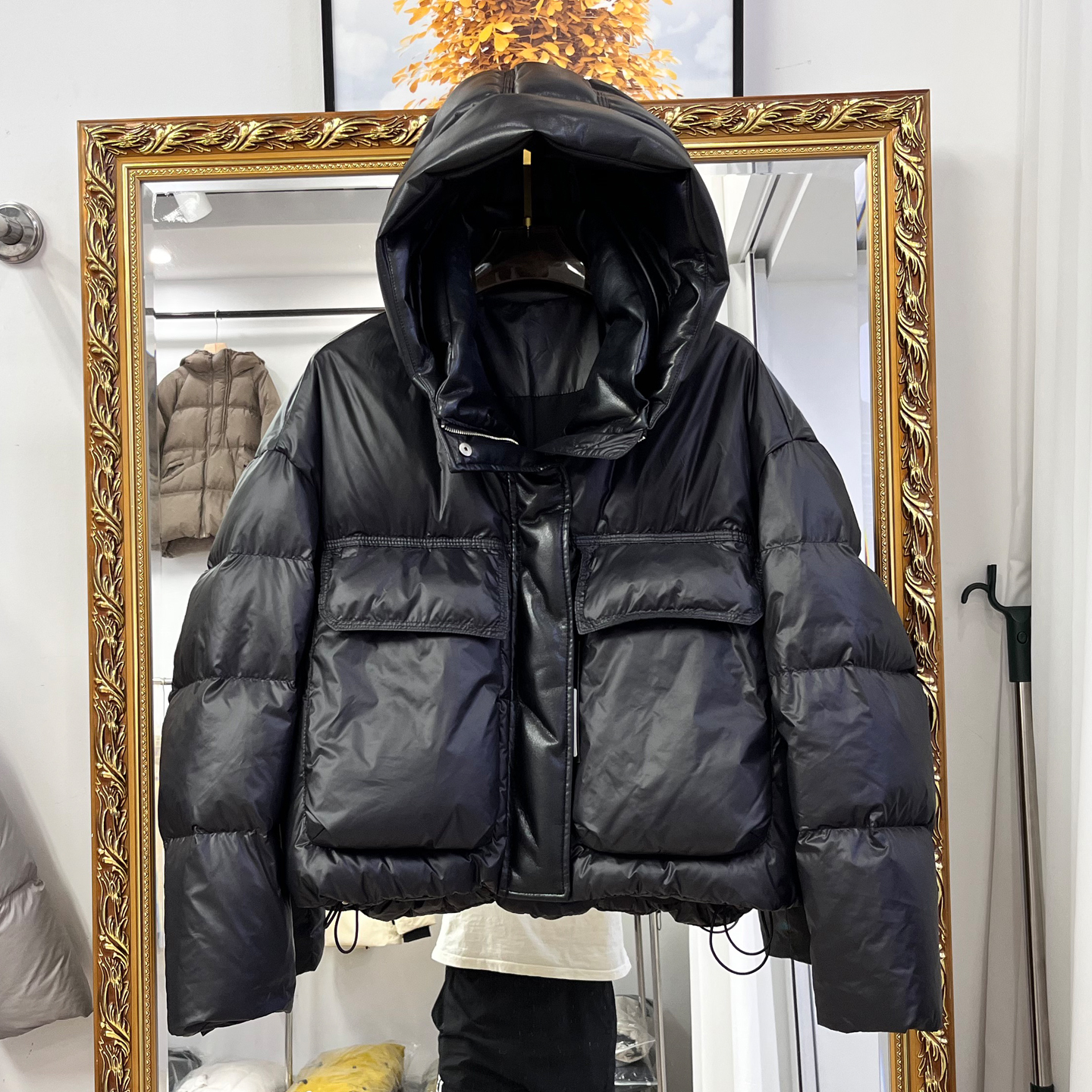2025新款冬装新款高端欧货羽绒服