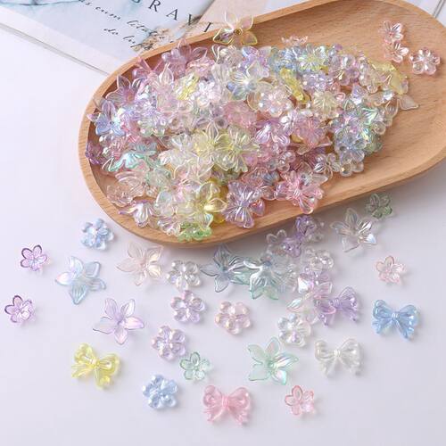 亚克力塑料浅色透明饰品