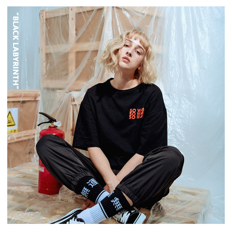 FOLIECITY 2018S/S ´ºÏᄀ°ŸoŒ¦Ïó¡±Ö÷ÌâÓ¡»¨¶ÌÐäÄÐÅ®tÐôÇéÂÂtee