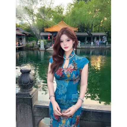 新中式改良旗袍连衣裙女夏国风收腰气质高级感风情万种性感包臀裙