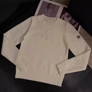 字母刺绣套头毛衣秋冬白色打底显瘦圆领长袖针织衫女
