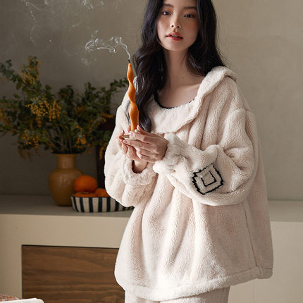 珊瑚绒睡衣女秋冬款加绒加厚可外穿圆领套头保暖法兰绒家居服冬季