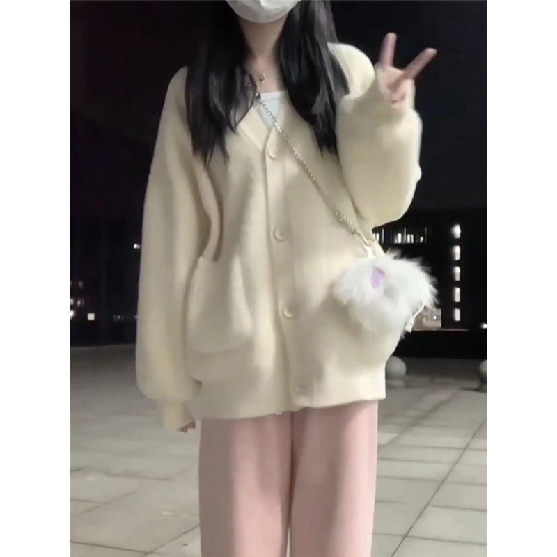 胖MM200斤特大码日系甜美软糯v领开衫毛衣宽松慵懒风针织衫上衣