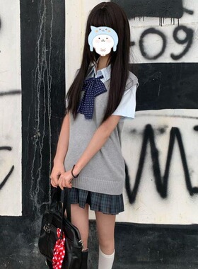 胖MM大码原创jk制服春夏款灰色背心蓝色刺绣短袖校供感格裙套装女