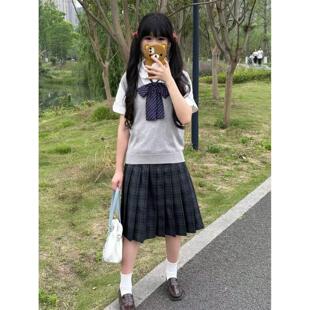 胖MM大码学院风V领背心马甲2026夏新款百搭海苔中裙JK制服一整套