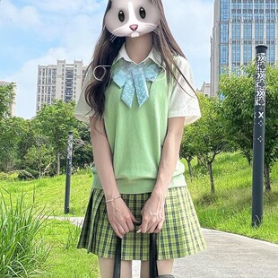 胖MM大码日系JK制服针织衫学生套头马甲背心夏季新品绿格裙小青梅