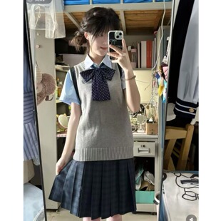胖MM大码叠穿蓝色衬衫女百搭海苔中裙原创JK制服套装V领背心马甲