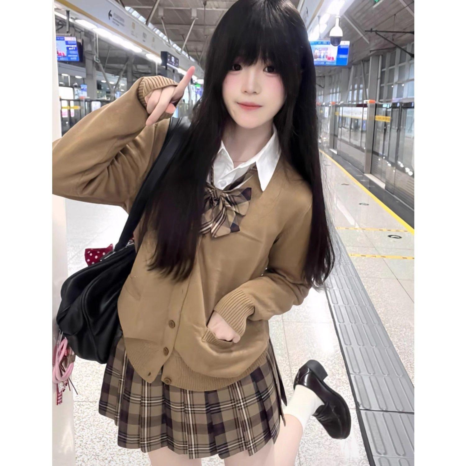 胖MM大码原创jk制服秋冬软妹棕色针织衫叠穿开衫毛衣小棕格裙套装