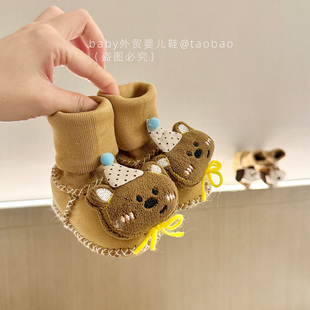 宝宝加绒加厚学步鞋 12个月新生儿加厚保暖不掉鞋 袜3 套 冬季