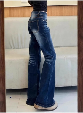 蓝灰色微喇叭牛仔裤女夏季新款辣妹低腰修身弹力显瘦直筒喇叭裤子