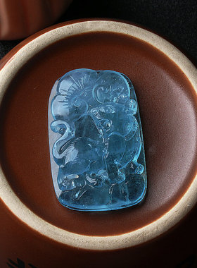 男女海蓝宝立体雕刻吊坠孤品