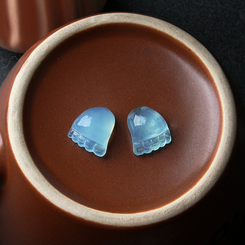 新款天然海蓝宝小脚丫吊坠一对蓝色冰种奶油体男女水晶适合做耳坠