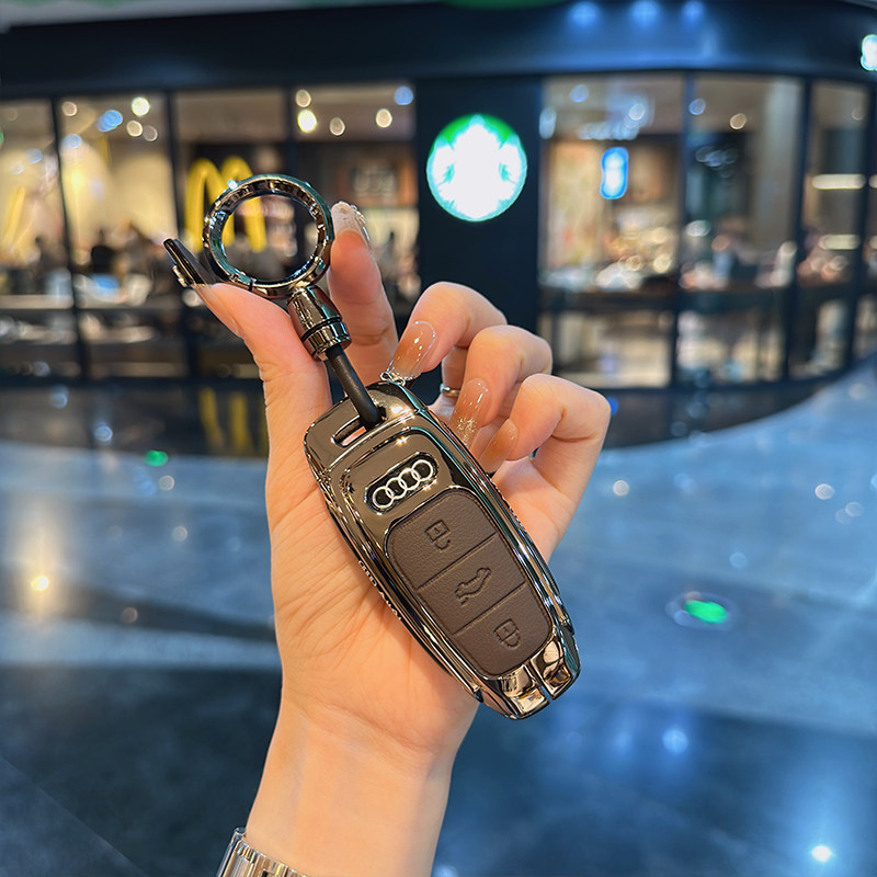 适用新款A6L奥迪钥匙套C8/Q6/A8/Q7/A3L/A8L/A7/Q4钥匙包金属壳扣