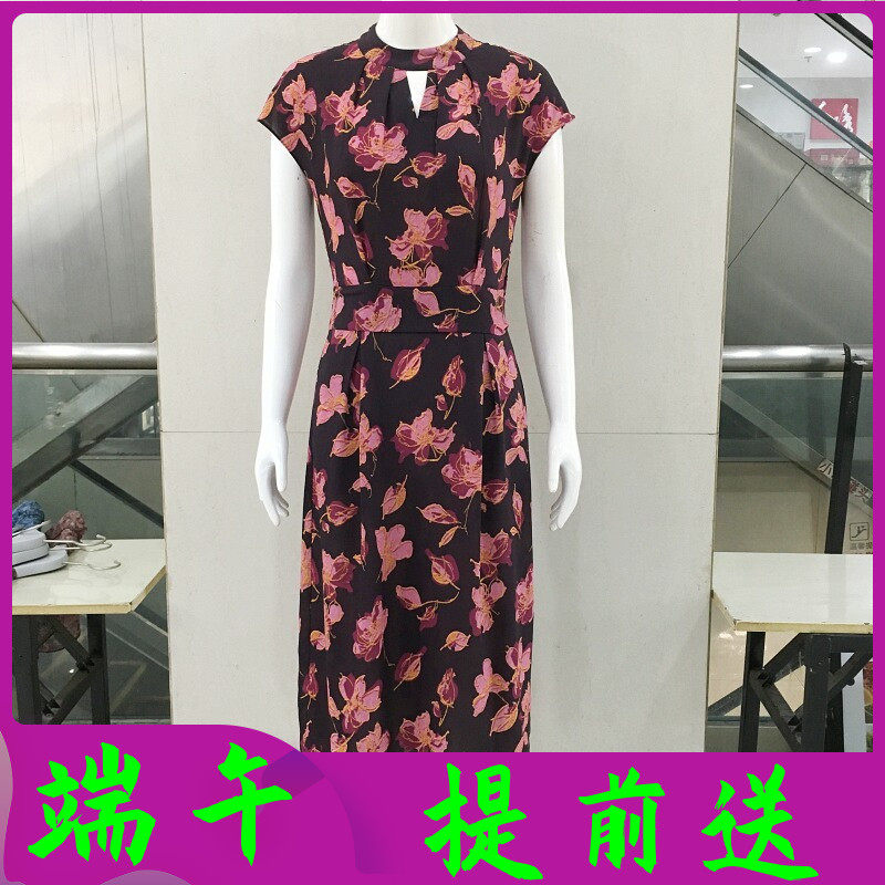 古玉轩8681 中年人丝短袖连衣裙2026夏季新款韩版妈妈丝缎中长裙