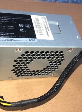 清华同方12小机箱电源接口