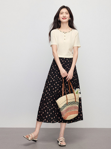 Xi World holiday style, webbing round collar T-shirt, women's short sleeves, summer new style, all-matching, straight shoulder and texture top