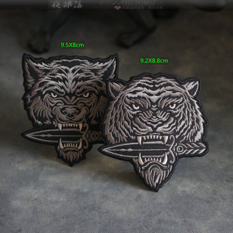新款低调灰虎tiger wolf绣花贴DIY缝补皮衣臂章3M粘贴百搭魔术贴