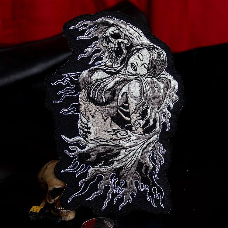 情不自禁skull美女diy贴布刺绣