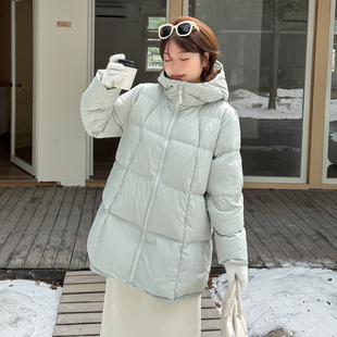 小波家2025冬季胖mm保暖百搭白鸭绒羽绒服连帽外套