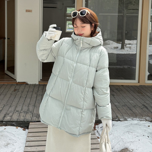 小波家2025冬季胖mm保暖百搭白鸭绒羽绒服连帽外套