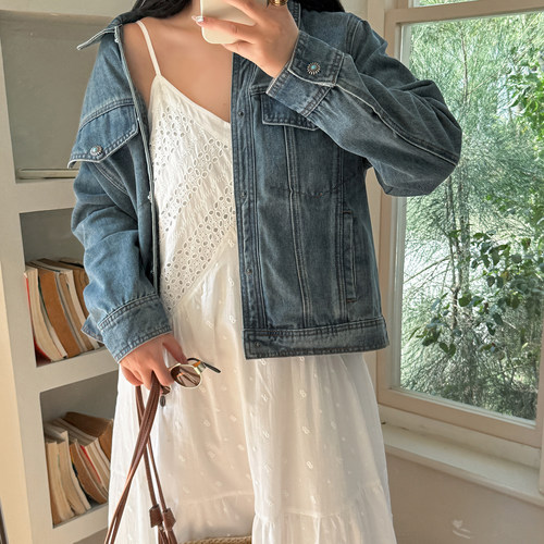 小波家2026春季胖m度假风刺绣牛仔外套慵懒风镂空吊带裙