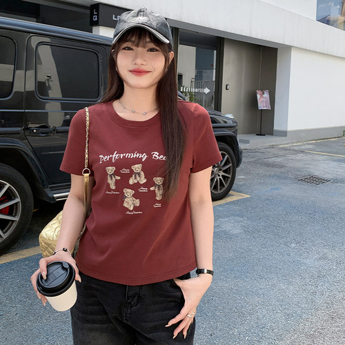 小波家2026夏季胖mmINS潮牌设计感小熊印花短款T恤