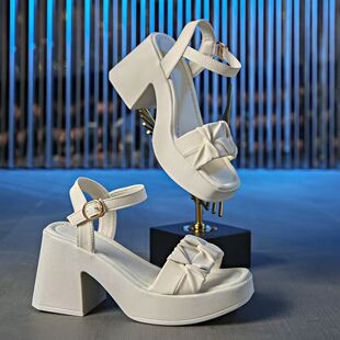 时尚 新款 休闲超仙女罗马坡跟防滑外穿增高 女2026夏季 高跟凉鞋