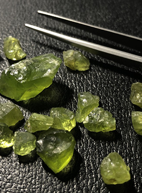 天然张家口橄榄石矿物晶体矿标本水晶宝石裸石教学实验原石矿晶3