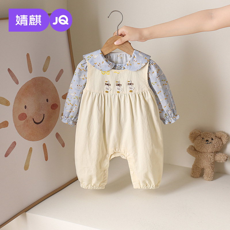 婧麒女童秋装套装2025新款小童装宝宝上衣背带裤春秋时髦婴儿衣服