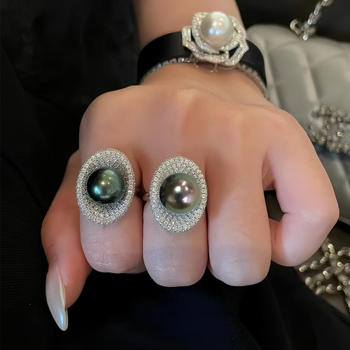 大溪地海水黑珍珠戒指  高级造型进口配件正圆高级气质送礼带证书