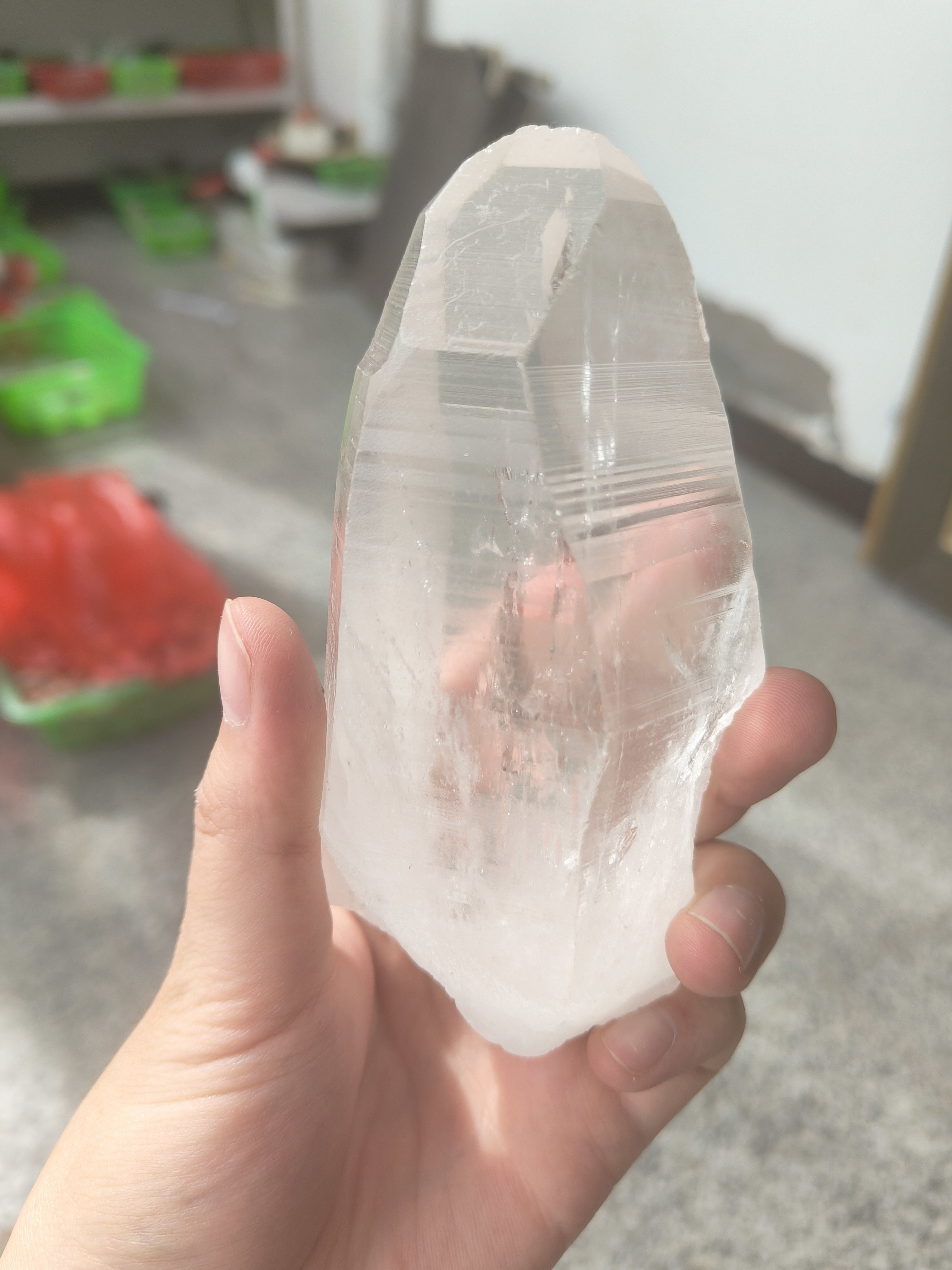 391克天然白水晶柱原石巴西横纹利姆利亚水晶阿卡西线蓝针共生