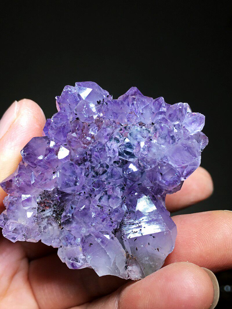 天然紫水晶原石晶簇  超亮皮紫水晶发晶原石晶簇摆件 规格:80克