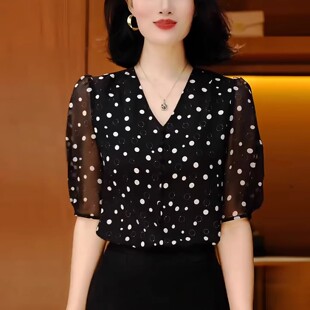 2026新款时尚V领波点小衫洋气上衣女士妈妈装显瘦百搭气质雪纺衫