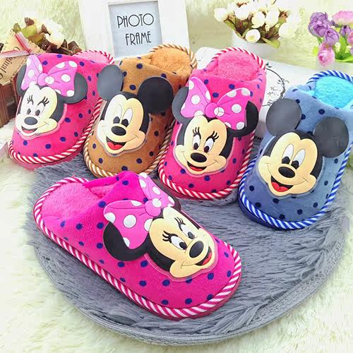 Pantoufles enfants en suède pour hiver - semelle caoutchouc - Ref 1031953 Image 4