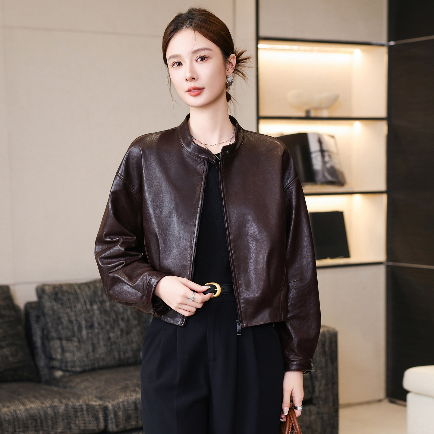 真皮皮衣女短款2026春季新款宽松立领绵羊皮夹克外套小个子高级感