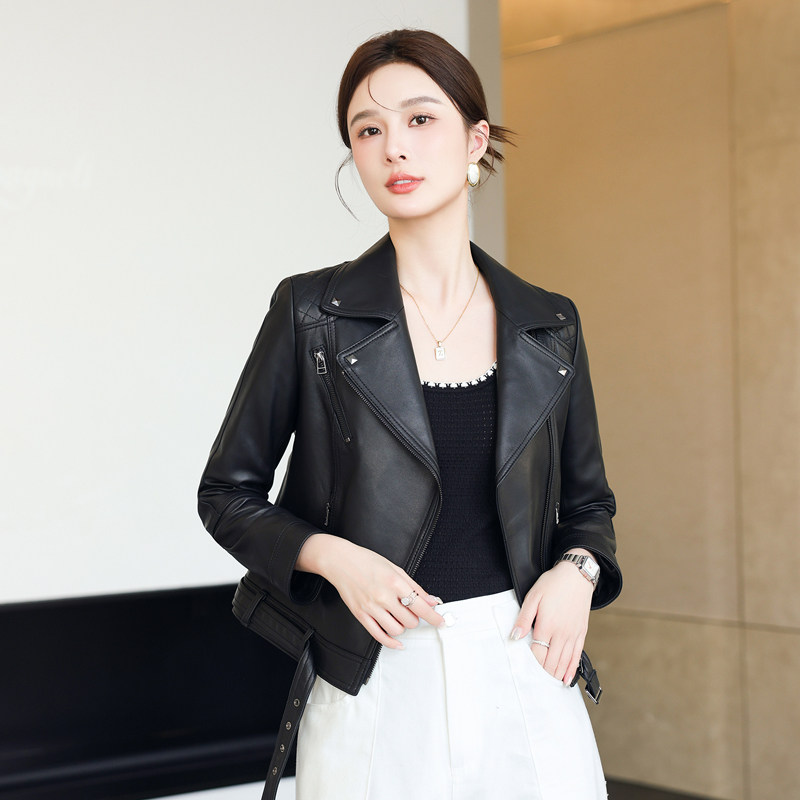 真皮皮衣女短款2025春秋季新款洋气海宁绵羊皮机车服夹克外套年轻