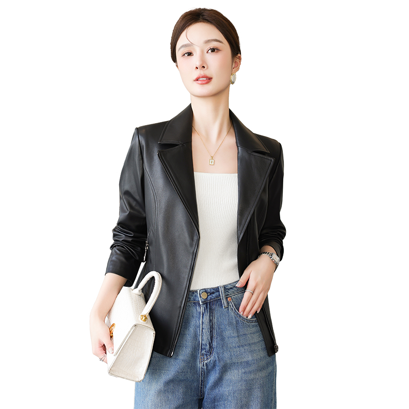真皮皮衣女2025春秋季新款修身显瘦西装领海宁绵羊皮夹克外套短款