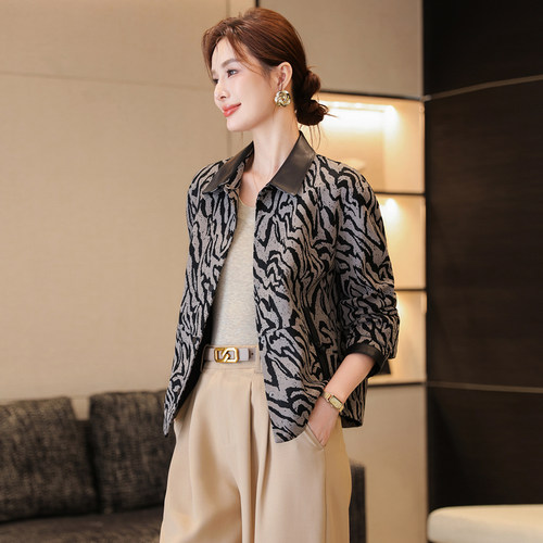 燕夫人真皮短款印花皮衣