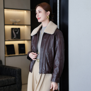 真皮皮衣女2025冬季新款毛领内胆可拆卸宽松短款绵羊皮羽绒服外套