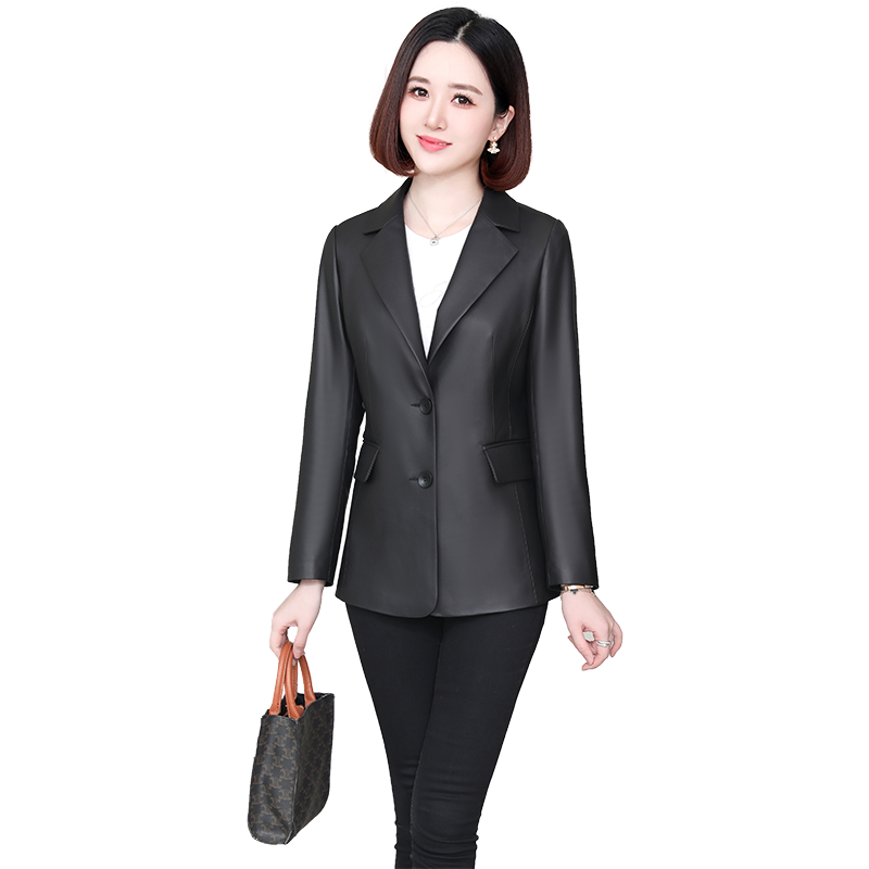 真皮皮衣女春秋季新款修身显瘦小西装海宁头层绵羊皮外套短款洋气