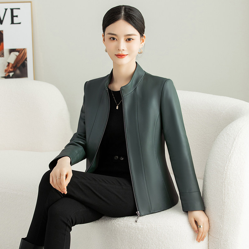 真皮皮衣女2025春秋季新款修身立领妈妈海宁绵羊皮夹克外套短款
