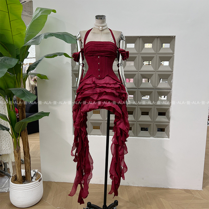 Vietnam Exports Niche Design Irregular Strapless Dress with Seaweed Ribbon, Waist Cincher, and Matching Shorts, Trendy