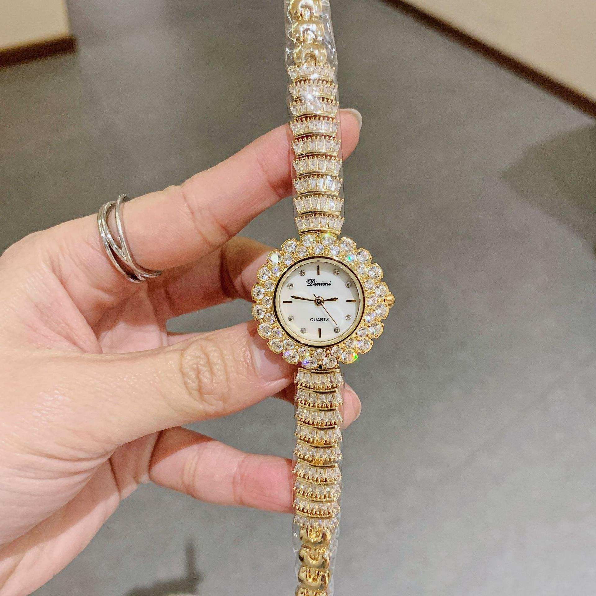 圆镶钻女士腕表休闲时尚手链