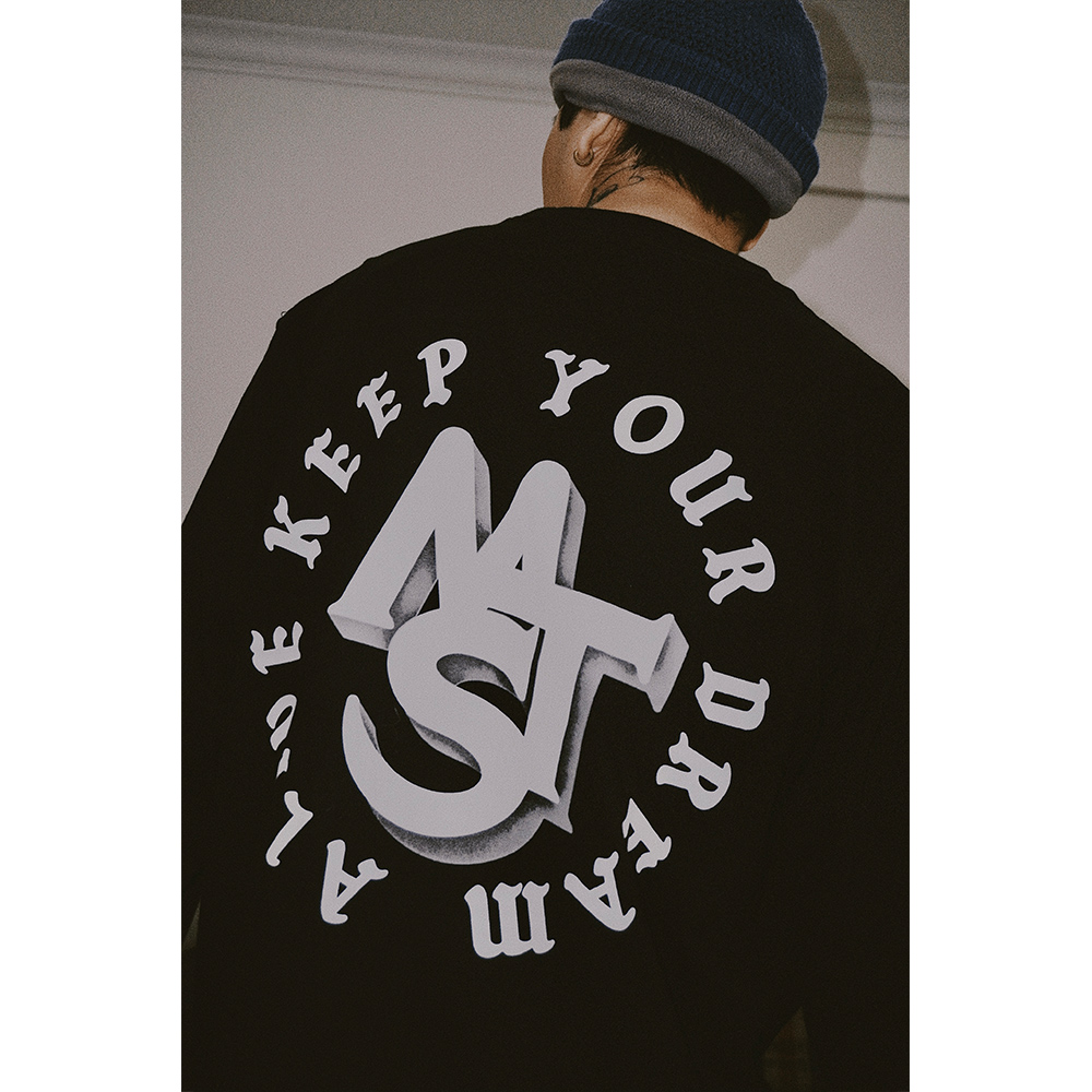 长袖嘻哈街舞蜜丘琳国潮